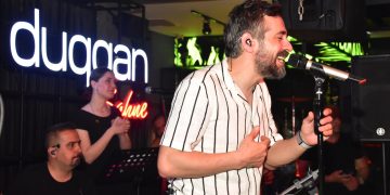Duqqan Sahne’de Resul Dindar’la Karadeniz müziği gecesi