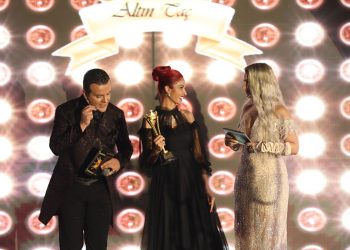 Funda Işık’ın başarısı Altın Taç ile taçlandırıldı.