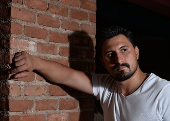 Şarkıların yeni sesi beste fabrikası gibi çalışıyor