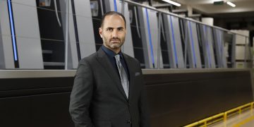 Ferit Dansık kimdir?