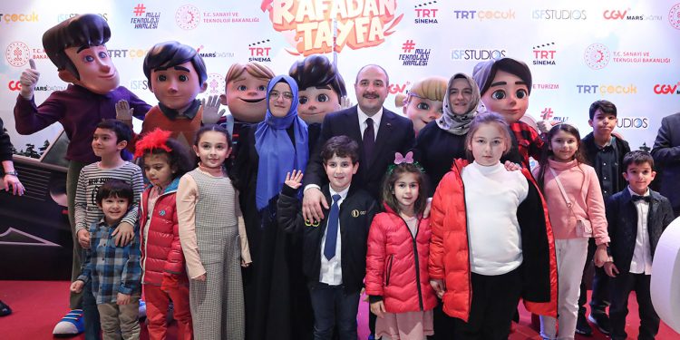 Galaktik Tayfa’ya muhteşem gala