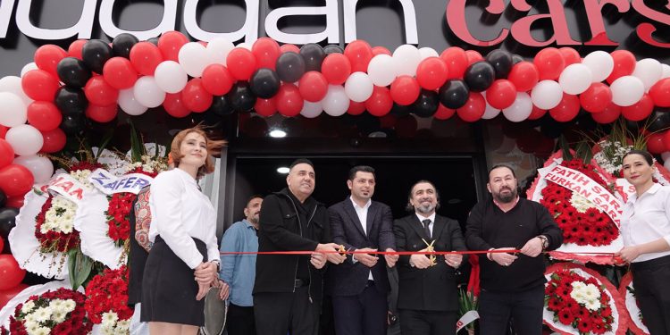 Duqqan Cars görkemli bir açılışa imza attı