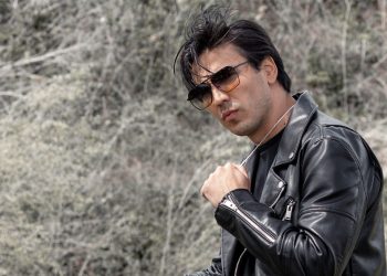 Aziz Yuldashev ilk single çalışması “Sen ve Ben” i yayınladı