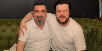 Duqqan Sahne’de Ekin Uzunlar çılgınlığı