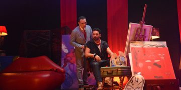 Çapkının Düşü oyunu ayakta alkışlandı