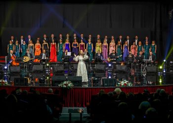 Liv Hospital Hastahanesi hekimleri “Yüzyılın Hatırası” konseri ile sahne aldılar