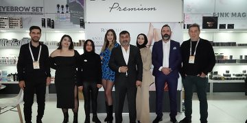 Ekrem Genç “Salkom Kozmetik olarak hedefimiz uluslararası arenada zirvede olmak” dedi.