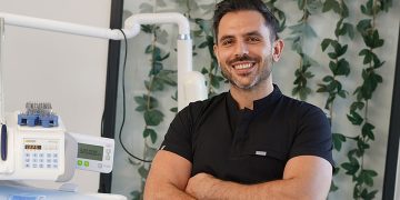Ünlü diş hekimi Selahattin Kermen’den dijital gülüş tasarımı: Estetiği ve inovasyonu bir arada sunuyor