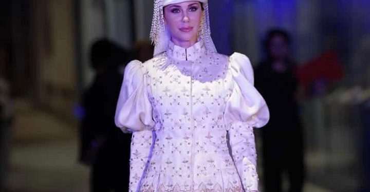 Adana’da Tarih ve Modanın Buluştuğu Nefes Kesen Defile!