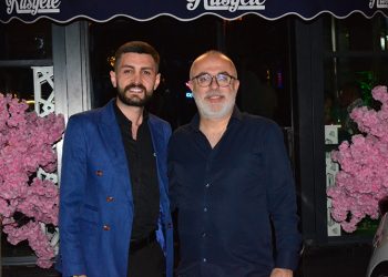 Rastgele Yeni Nesil Meyhane’den görkemli açılış