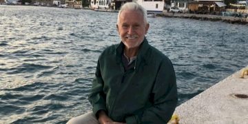 Türk halk müziğinin duayen sanatçılarından Şakir Öner Günhan hayatını kaybetti