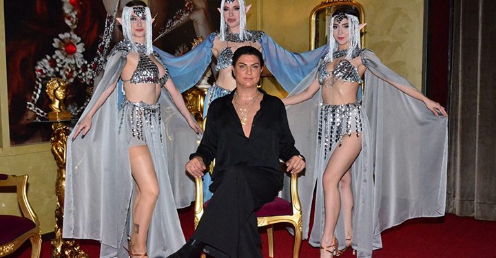 Teo Demir “Quenn Rof” adını verdiği mekanını görkemli bir açılışla tanıttı