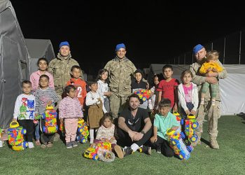 Gökhan Akar, “Sessiz Çığlık” Şarkısını Filistinli Çocuklara İthaf Etti