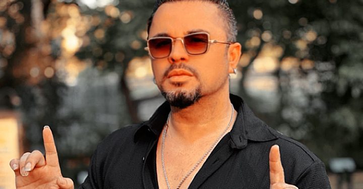 Kadir Baş’tan “Tam Bi Manyak”